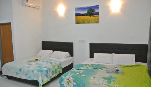 Deluxe Family Room