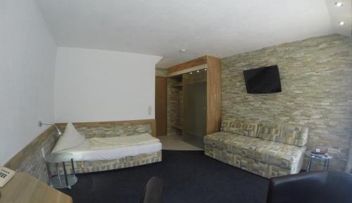 Budget Single Room