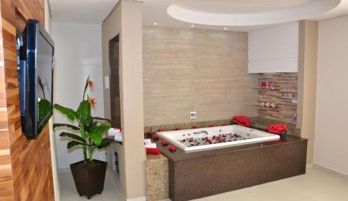 Suite with Spa Bath