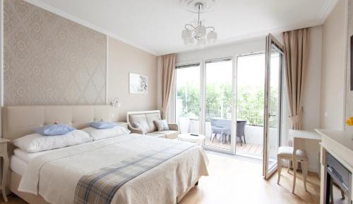 One-Bedroom Apartment with Terrace (Kegelgasse 20)