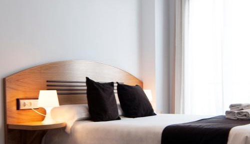 Double Room for Single Use