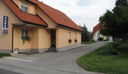 Double Room with Patio