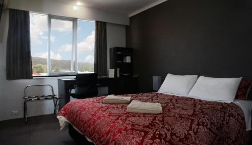 Queen Room