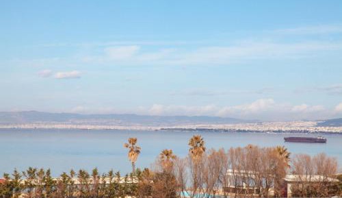 Two bedroom apartment with Sea view