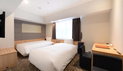 Renovated Twin Room - Non-Smoking