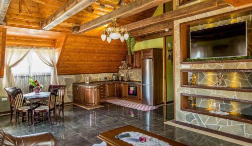 Deluxe Two-Bedroom Studio with Sauna