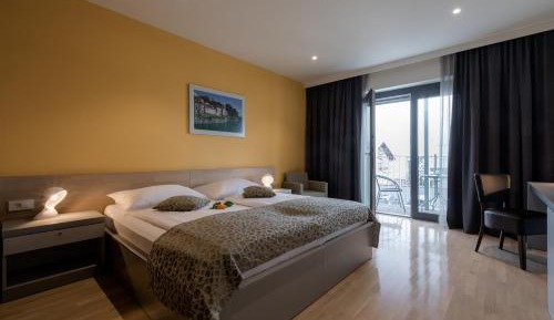 Double or Twin Room with Balcony