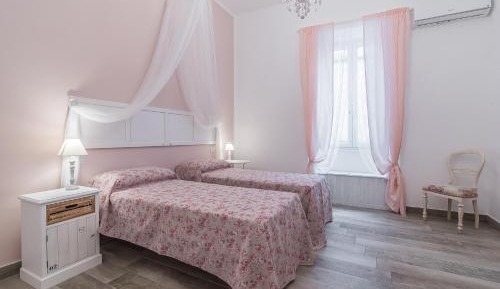 Double or Twin Room with Private Bathroom