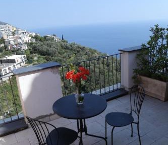 Double Room with Balcony and Sea View