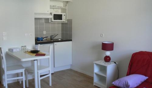 Studio (2 Adults)