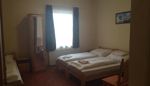 Triple Room with Private Bathroom