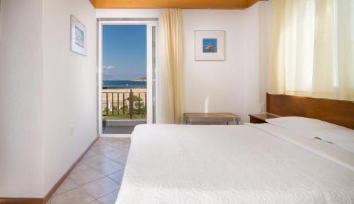 One-Bedroom Apartment (4 Adults)