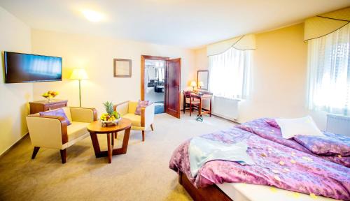Double Room with Garden View