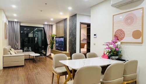 Three-Bedroom Deluxe Apartment