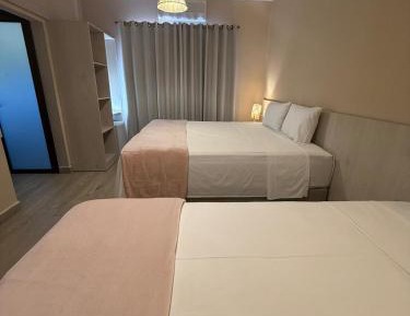 Deluxe Family Suite