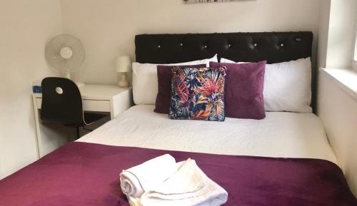 Double Room with Shared Bathroom