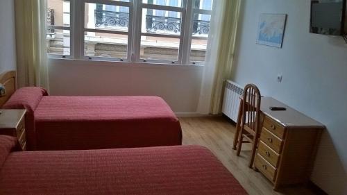 Twin Room with Bathroom