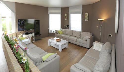 Five-Bedroom Villa
