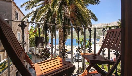 Double Room with Balcony and Sea View