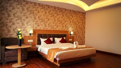 Deluxe Double Room (2 Adults + 1 Child)