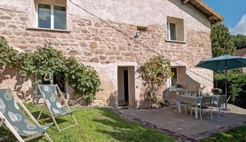 Holiday Home (6 Adults)