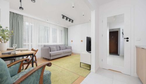 Studio with Balcony