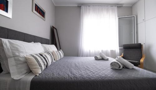 Superior One-Bedroom Apartment with Balcony