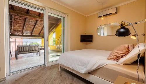 Deluxe Double Room with Balcony