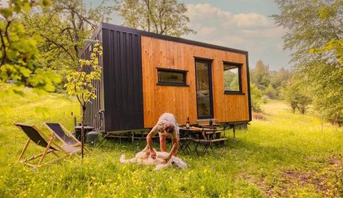 One-Bedroom House