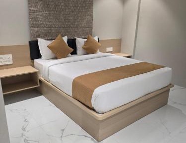 Deluxe Single Room