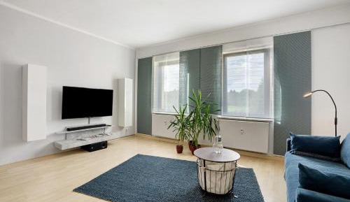 Superior One-Bedroom Apartment