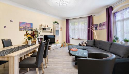 Superior One-Bedroom Apartment