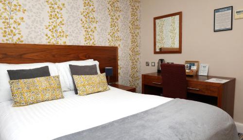 Large Double Room