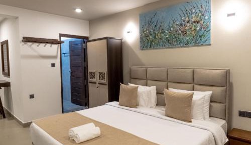 Superior King Room