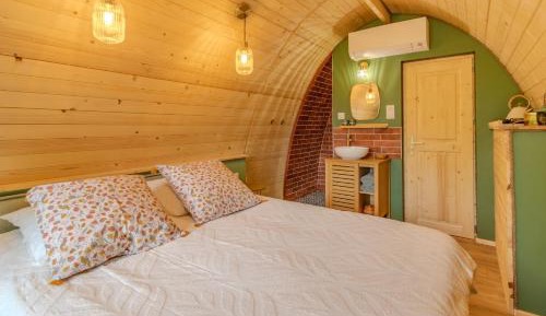 Queen Room with Garden View