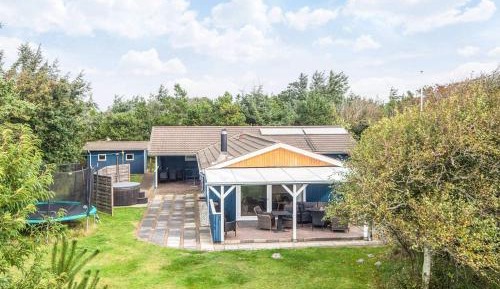 Four-Bedroom Vacation Home