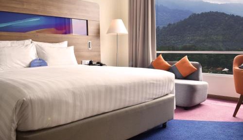 Premier King Room