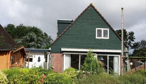 Four-Bedroom Holiday Home