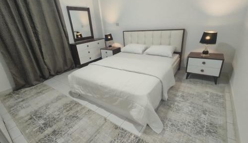 Queen Room with Garden View