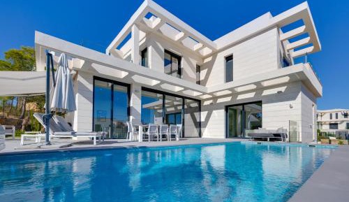 Villa with Private Pool