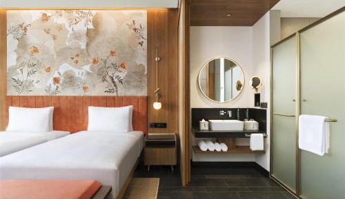 Deluxe Twin Room with Garden Terrace