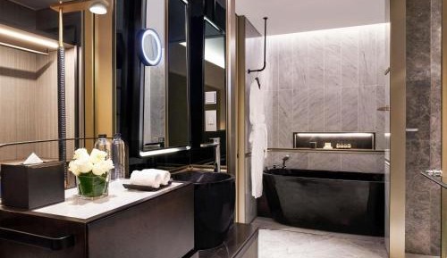 Fairmont King Room