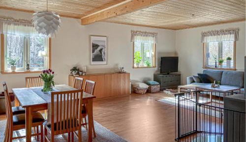 Two-Bedroom Holiday Home