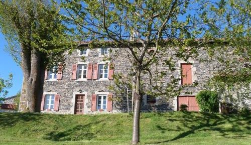 Holiday Home (8 Adults)