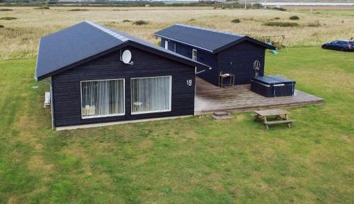 Six-Bedroom Holiday Home