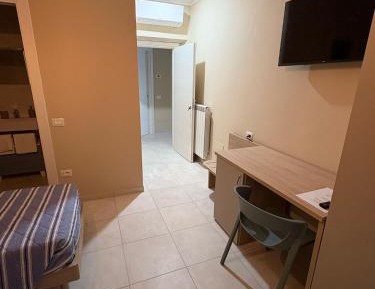 Double or Twin Room with Private Bathroom