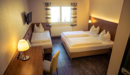 Standard Quadruple Room