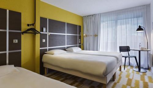 Standard Room With Three Single Beds