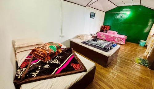 Family Room with Mountain View