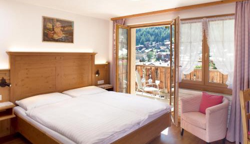 Classic Double Room